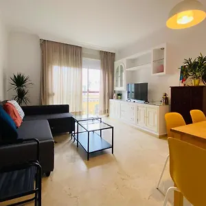 Medina - Bonito Y Luminoso Apartamento En El Centro De , Sevilla España