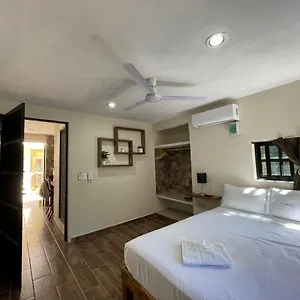 Casa Coral 2 , Isla Mujeres México